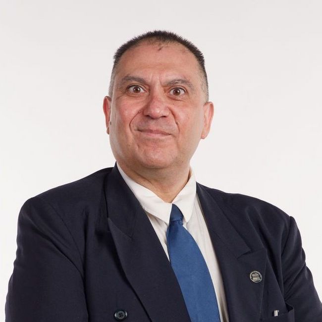 André Serge Sotomayor